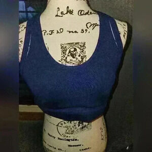 Fabletics Womans Sports Bra